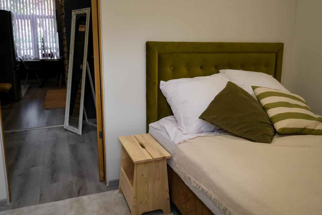 Silti, Atjaunoti Dzivokli Tuvu Centram - 1St Floor Apartment Riga Luaran gambar
